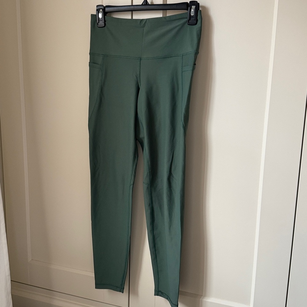Old Navy Powersoft 7/8 Green Leggings high rise pockets